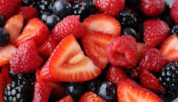 cupe cu fructe de padure